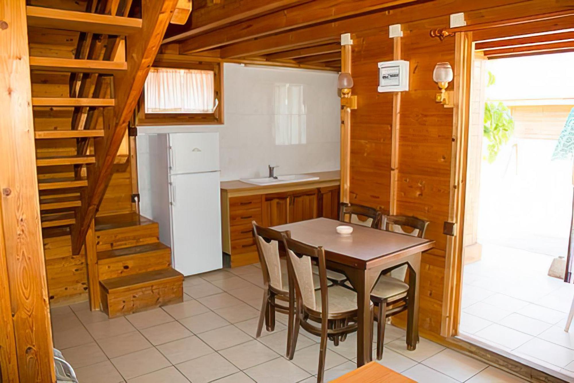 Arc De Bara Camping & Bungalows Roda de Bará Exterior foto